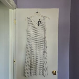 Vince Camuto White and Black Patterned Midi Dress